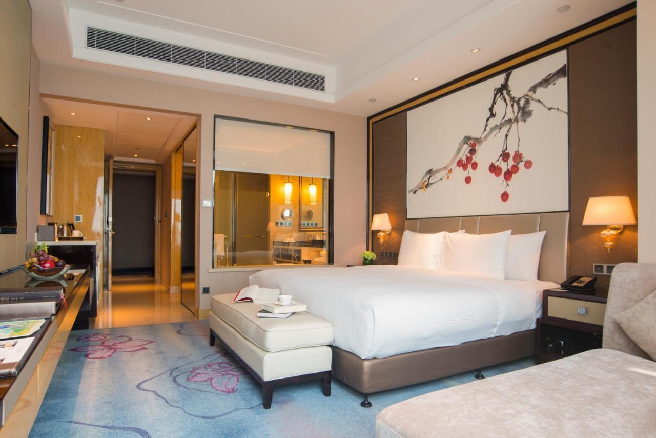 Wanda Realm Guangzhou Zengcheng Hotel Bagian luar foto